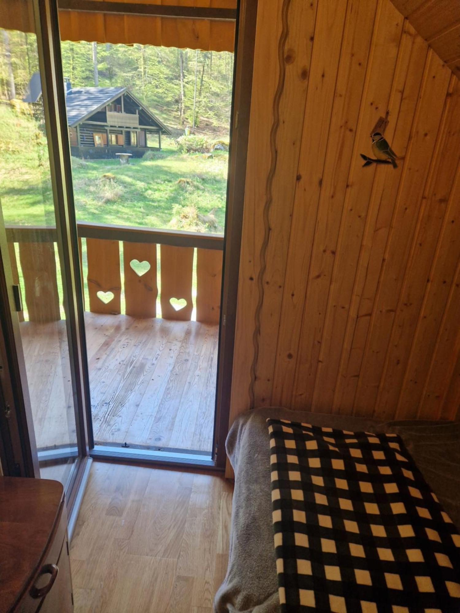Koca V Gozdu, Forest House Near Bled Zewnętrze zdjęcie
