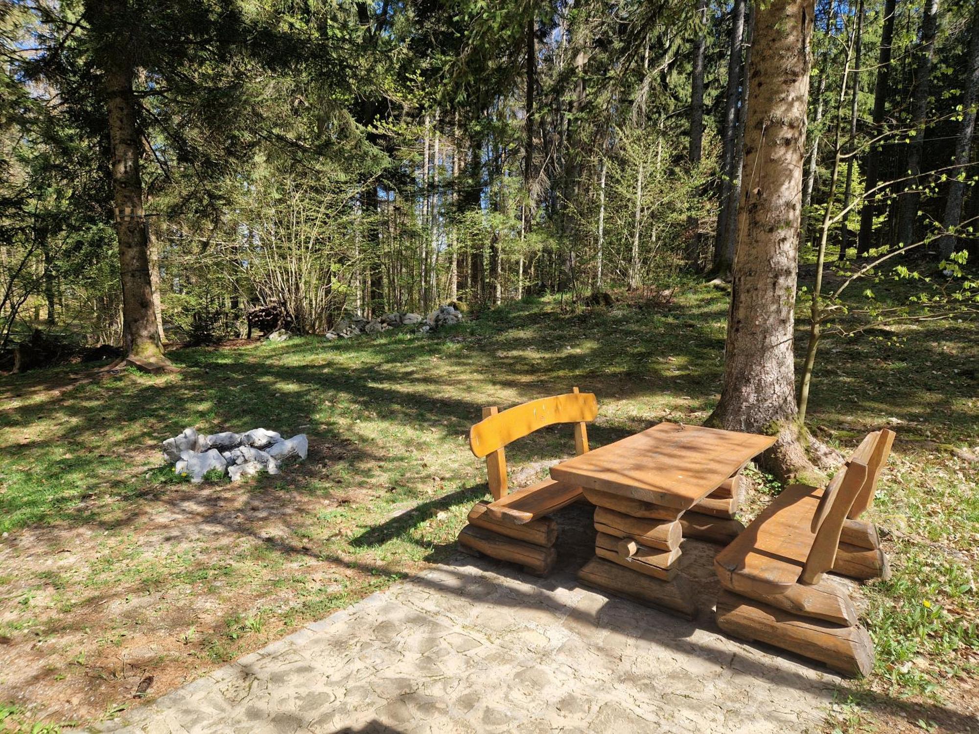 Koca V Gozdu, Forest House Near Bled Zewnętrze zdjęcie